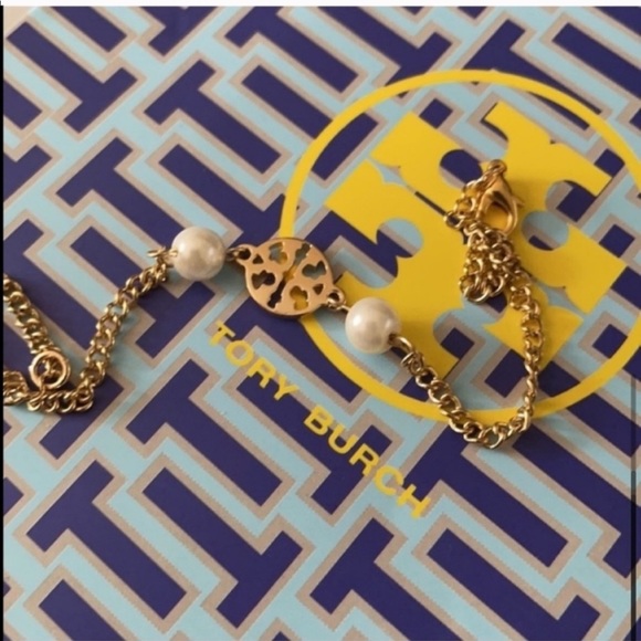 TORY BURCH delicate gold crystal pearl bracelet - Picture 5 of 5